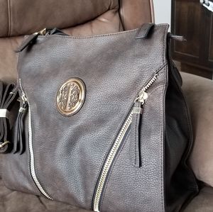 NEW designer look handbag NWOT. LOTS OF BLING